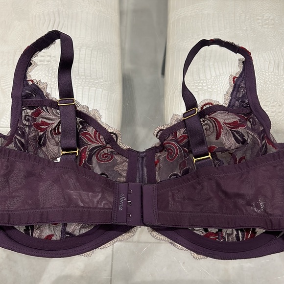 Soma sensuous lace unlined bra 40C - Picture 2 of 4